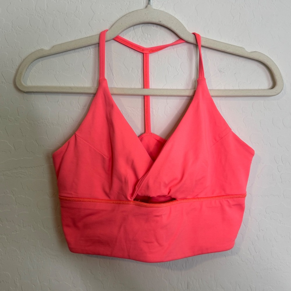Lululemon Twist Bra Long Long Line Grapefruit Gym Workout Size 6 Yoga Sports Bra